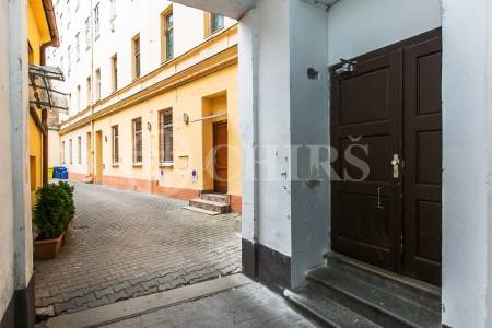 Prodej bytu 2+kk, OV, 79 m2, ul. Ječná 518/32, Praha 2 - Nové Město