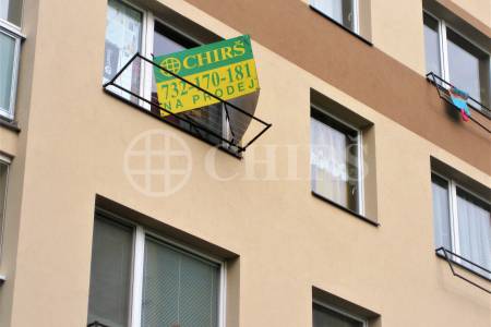 Prodej bytu 1+kk, OV, 30 m2, ul. Platónova 3278/8, Praha 4 - Modřany