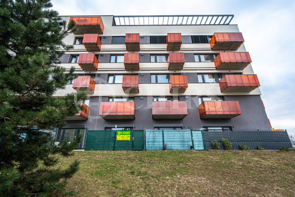 Prodej bytu 1+kk/T, OV, 36 m2, Bolevecká 474, Praha 10 - Horní Měcholupy