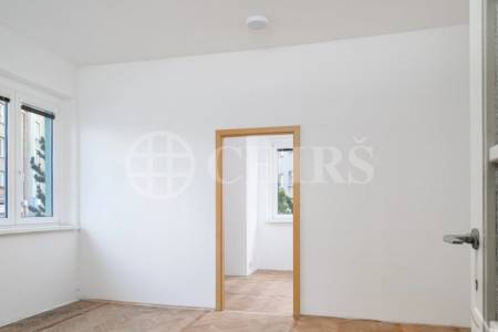 Prodej bytu 2+1/B, OV, 56,9 m2, ul. Družstevní ochoz 1251/48, Praha 4 - Nusle