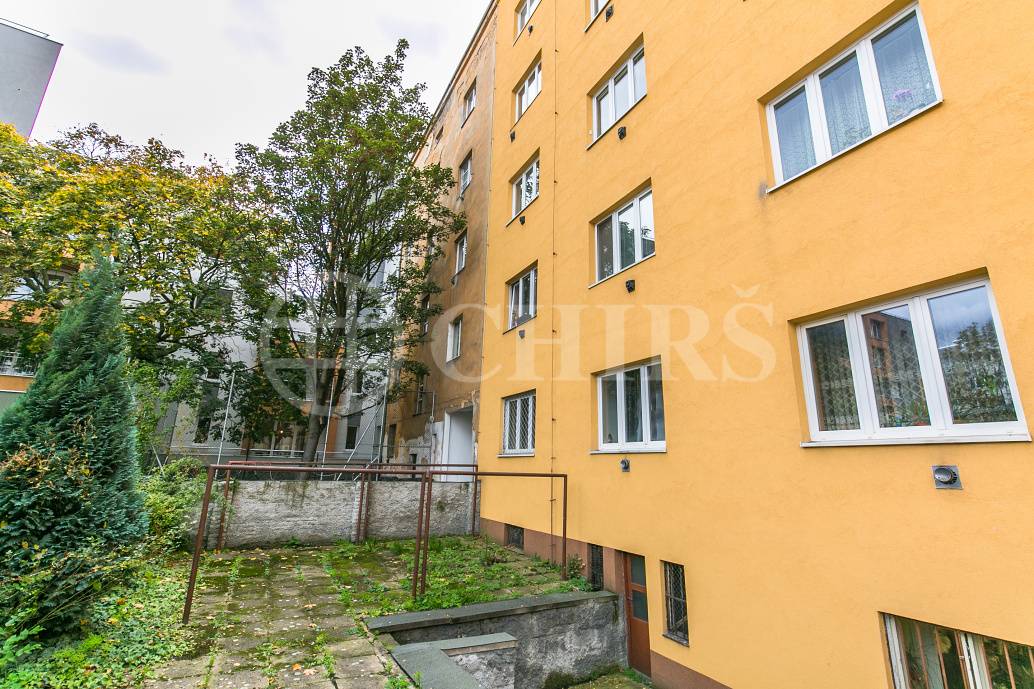 Prodej bytu 2+kk, OV, 51 m2, ul. Novgorodská 948/8, Praha 10 - Vršovice