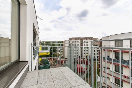 Pronájem bytu 1+kk s balkonem a 2x parkovacím stáním, OV, 59m2, ul. Soukalova 2212/6b, Praha 4 - Modřany