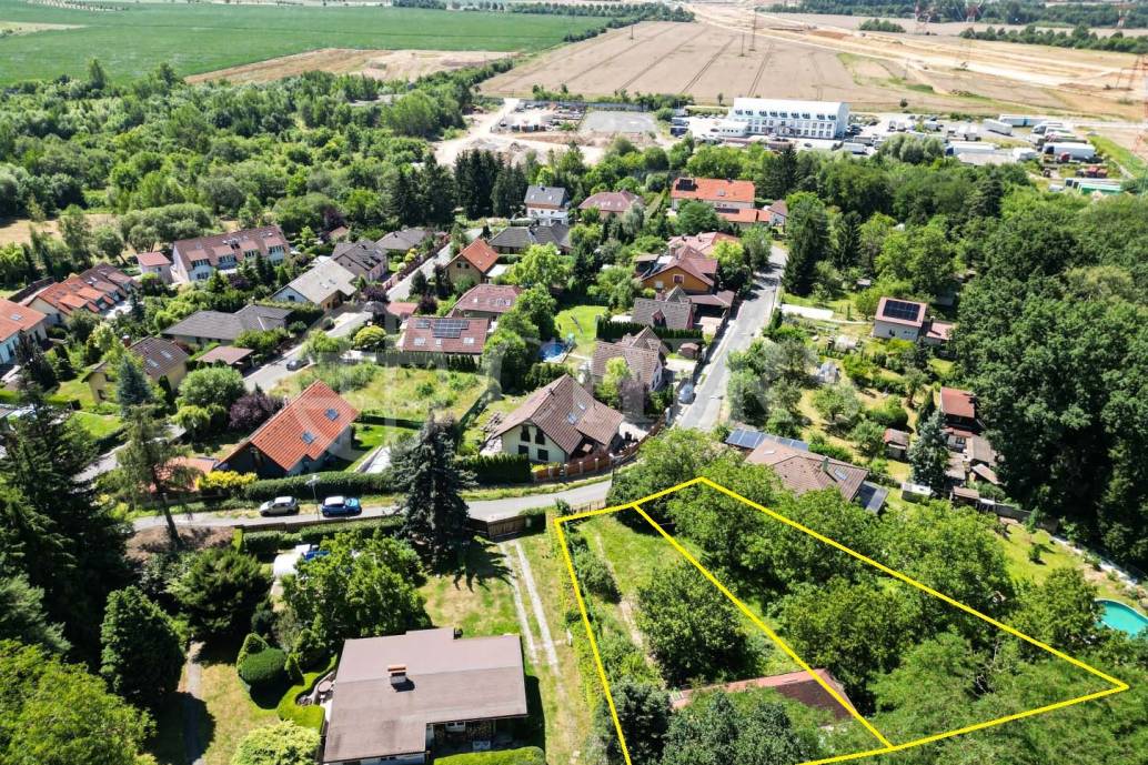 Prodej stavebního pozemku, 718 m2, Říčany u Prahy