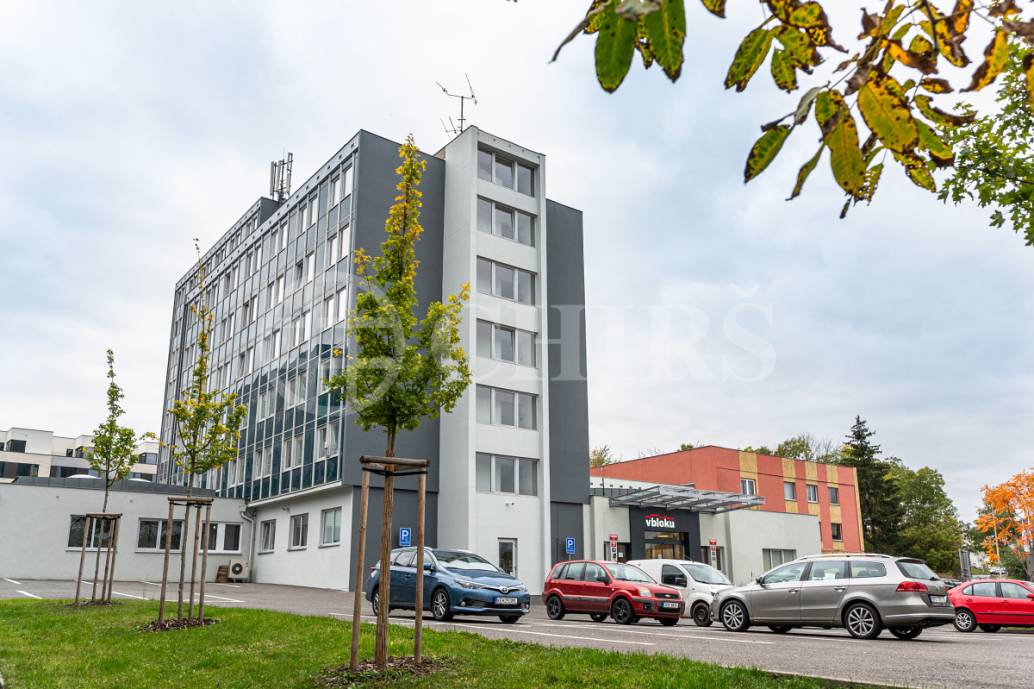Prodej nebytového prostoru, Peroutkova ul., Praha 5 - Malvazinky
