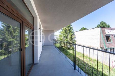 Prodej administrativní budovy 435m², pozemek 1.369m², ul. Masarykova 1586/230, Rudná u Prahy