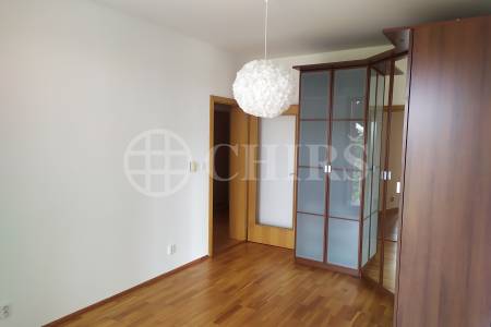 Pronájem bytu 3+kk s lodžií, balkonem, garážovým stáním a sklepem, OV, 96m2, ul. Nad Dalejským údolím 2688/1, Praha 5 - Stodůlky
