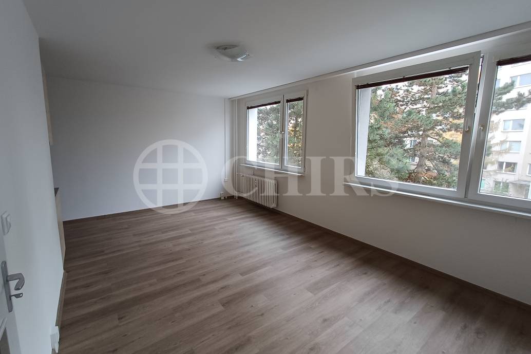 Pronájem bytu 1+kk, OV, 34 m2, ul. Nechvílova 1830/18, Praha 11 - Chodov