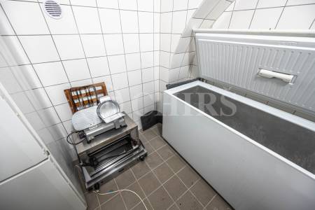 Pronájem restaurace, OV, 140m2, ul. Husovo nám., Hostivice