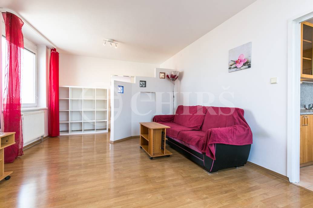 Pronájem bytu 2+1 s balkonem, OV, 66m2, ul. Sluneční nám. 2563/1, Praha 5 - Stodůlky