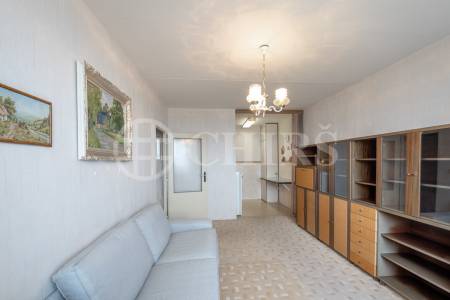 Prodej bytu 2+kk se sklepem, DV, 43 m2, ul. Bellušova 1818/35, Praha 13 - Stodůlky