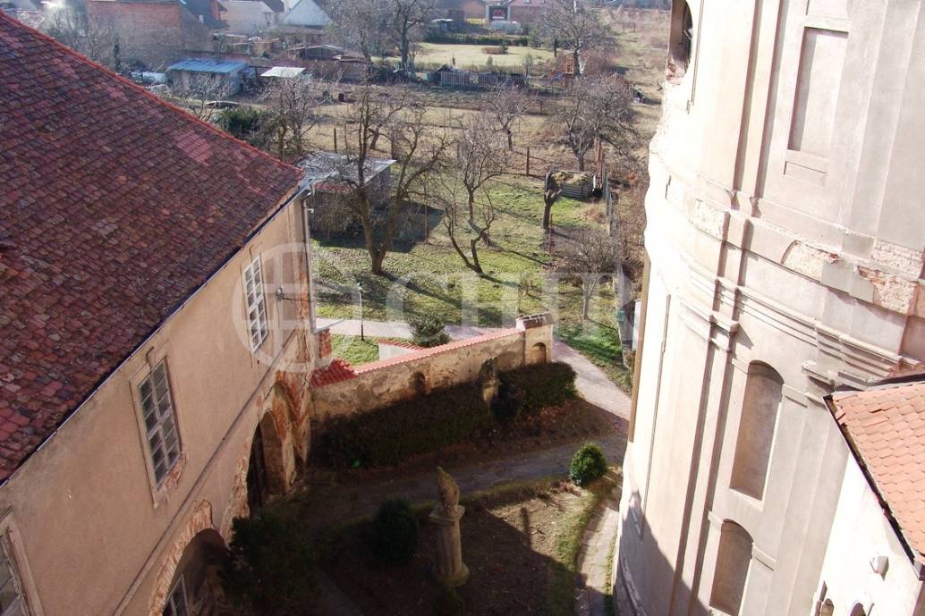 Prodej dominikánského kláštera , 3 500m2, Nové Dvory u Kutné Hory
