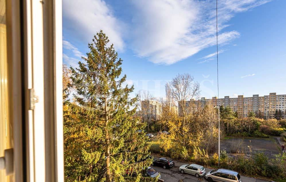 Prodej bytu 2+kk, DV, 41m2, ul. Šalounova 1939/6, Praha 4 - Chodov