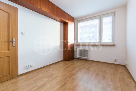 Prodej bytu 4+1 s lodžií, OV, 89m2, ul. Renoirova 622/5, Praha 5 - Hlubočepy