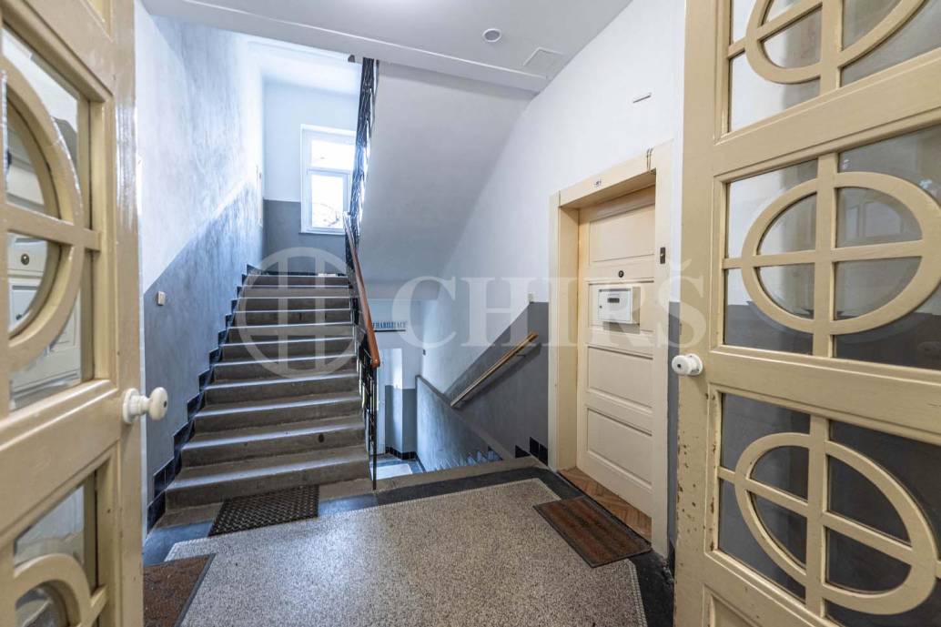 Prodej bytu 3+1 s balkonem, OV, 88m2, ul. Verdunská 534/4, Praha 6 - Bubeneč