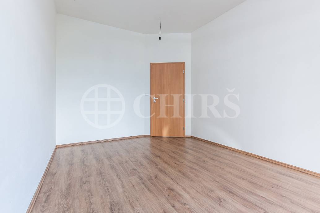 Prodej bytu 2+kk, OV, 41 m2, Komenského, Šestajovice 