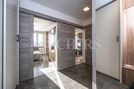 Pronájem bytu 2+kk, 39m², ul. Zálesí 1073/7, Praha 4 – Braník