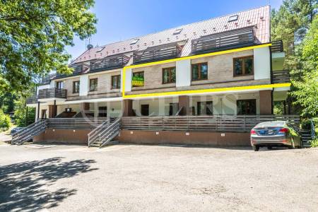 Prodej bytu 3+kk s balkonem, OV, 67m2, Apartmány Hrdlička, Slapy