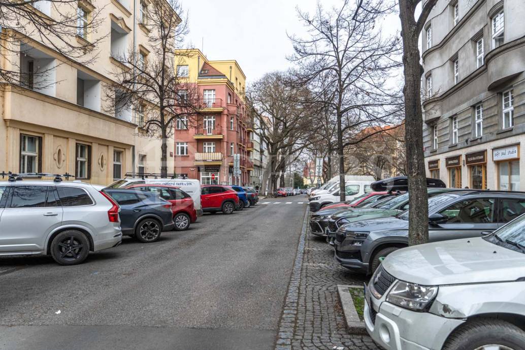 Prodej bytu 3+1 s balkonem, OV, 88m2, ul. Verdunská 534/4, Praha 6 - Bubeneč