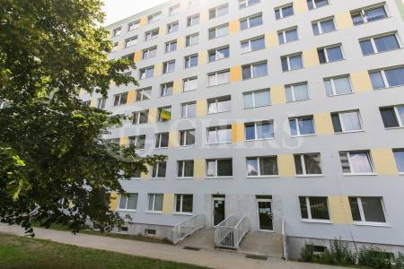 Pronájem bytu 3+kk s lodžií, OV, 84m2, ul. Janského 2417/27, Praha 5 - Stodůlky