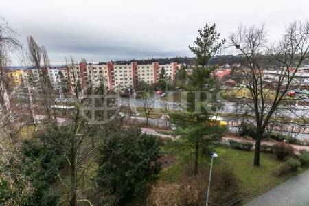 Pronájem bytu 2+1, OV, 52 m2, ul. Syrská 587/4, Praha 6 – Vokovice