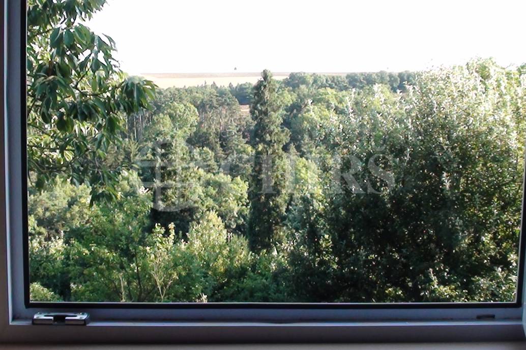 Prodej zrekonstruované chaty 2+1/Z, OV, 49m2, Praha 5 - Slivenec