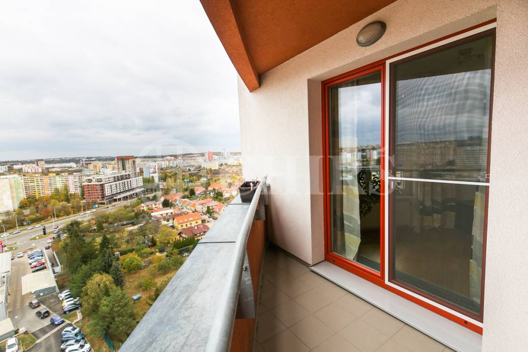 Pronájem bytu 3+kk s balkonem, OV, 87m2, ul. Tlumačovská 2766/26, Praha 5 - Stodůlky