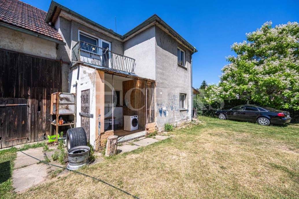 Prodej stavebního pozemku 704m2, ul. Ke Smíchovu 89, Praha 5 - Slivenec