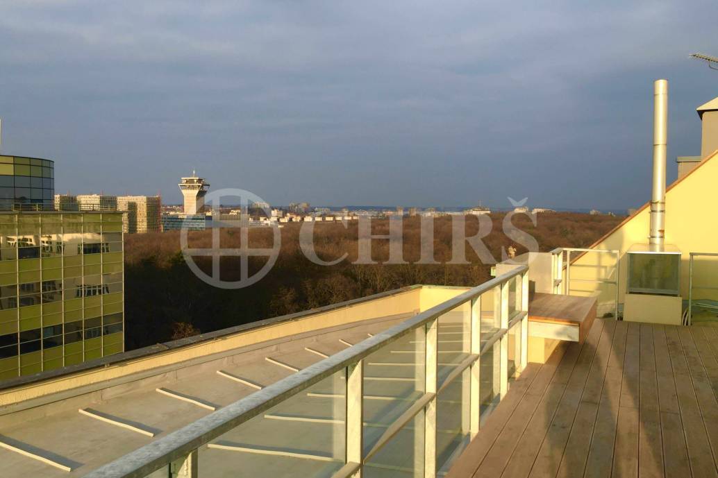 Pronájem zařízeného bytu 4+KK, 110m2, OV, Rezidence Flora - Jičínská 10, Praha 3 Vinohrady