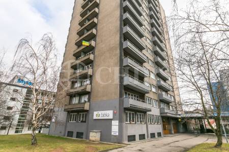 Pronájem bytu 2+1, DV, 78 m2, ul. Evropská 1691/35, Praha 6 - Dejvice