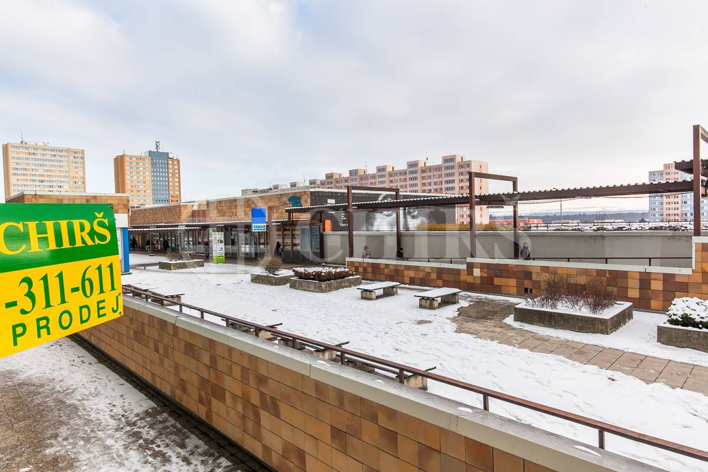 Prodej bytu 2+kk, DV, 45m2, ul. Kosmická 746/19, Praha 11 - Háje