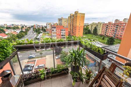 Prodej bytu 3+kk s balkonem, OV, 74m2, ul. U Kamýku 1001/6, Praha 4 - Kamýk