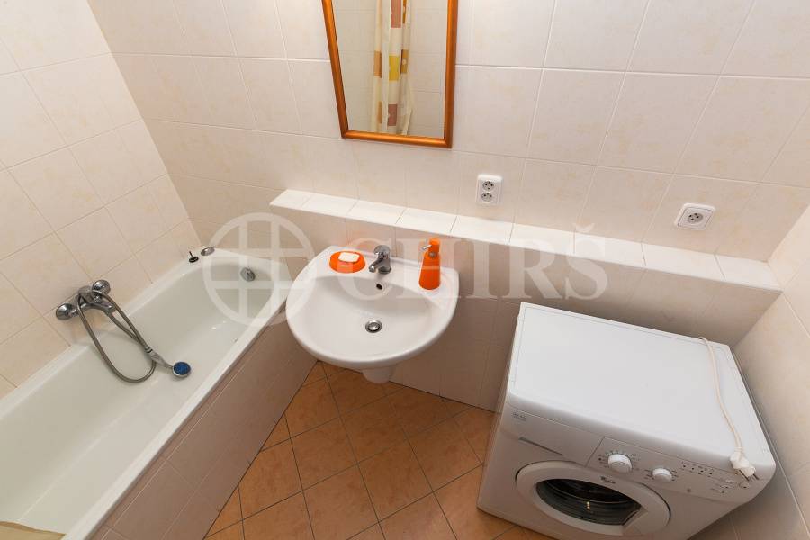 Prodej bytu 3+kk, OV, 79m2, ul. Skuteckého 1705/3a, Praha 6 - Řepy