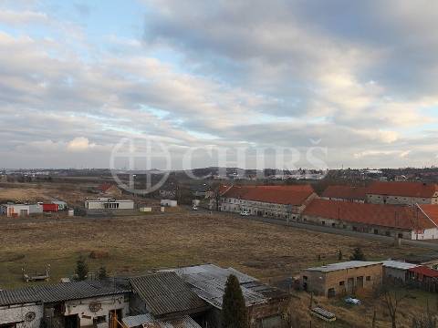 Prodej půdního prostoru, OV, 190m2, ul. Komenského 210, Praha západ - Jinočany