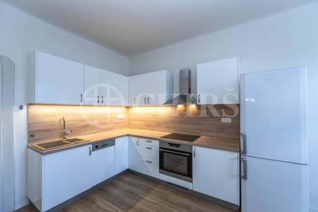 Prodej bytu 2+kk, OV, 51m2, ul. U Výstaviště 1287/19, Praha 7 - Holešovice