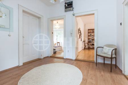 Prodej vily, OV, 233m2, ul. V Dolích 308, Praha západ – Černošice