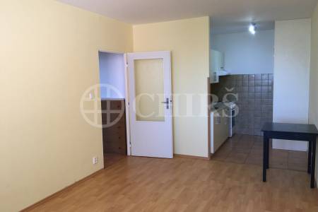 Pronájem bytu 2+kk, DV, 41m2, ul. Za Dvorem 1863, P-4 Krč 