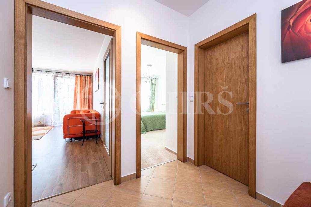 Prodej bytu 2+kk s lodžií, OV, 54m2, ul. Milotická 458/14, Praha 5 - Zličín