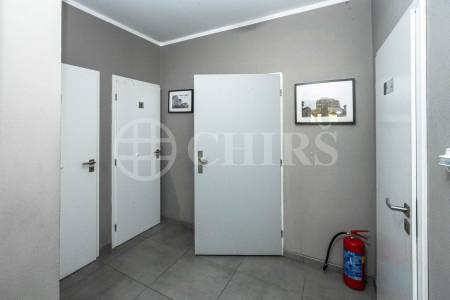 Pronájem restaurace, OV, 140m2, ul. Husovo nám., Hostivice