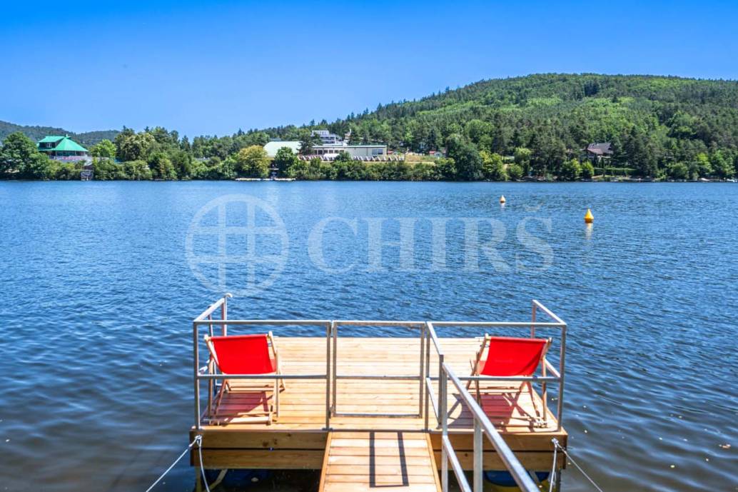 Prodej apartmánu 3+kk s balkonem, OV, 67m2, Apartmány Hrdlička, Slapy