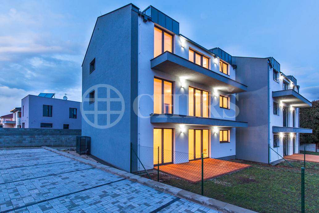 Prodej bytu 4+kk/B, OV, 87m2, ul. Neffova, Praha 5 - Řeporyje