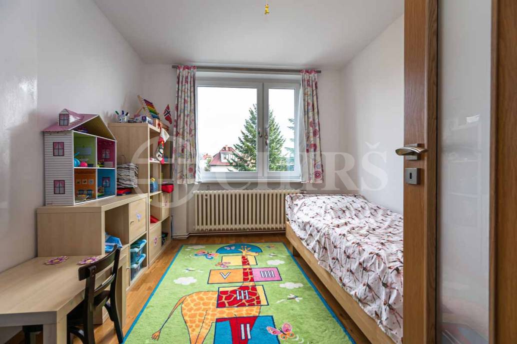 Prodej bytu 4+kk s lodžií a garáží, DV, 84m2, ul. Nad Šárkou 2087/16, Praha 6 - Dejvice