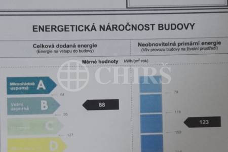 Pronájem bytu 1+kk, OV, 31m2, ul. Poděbradská 1027/52, Praha 9 - Vysočany