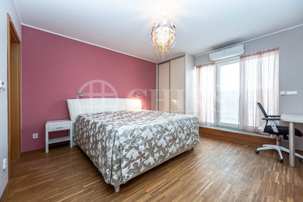 Pronájem bytu 2+kk s terasou, OV, 51m2, ul. Za vokovickou vozovnou 257/6, Praha 6 - Veleslavín