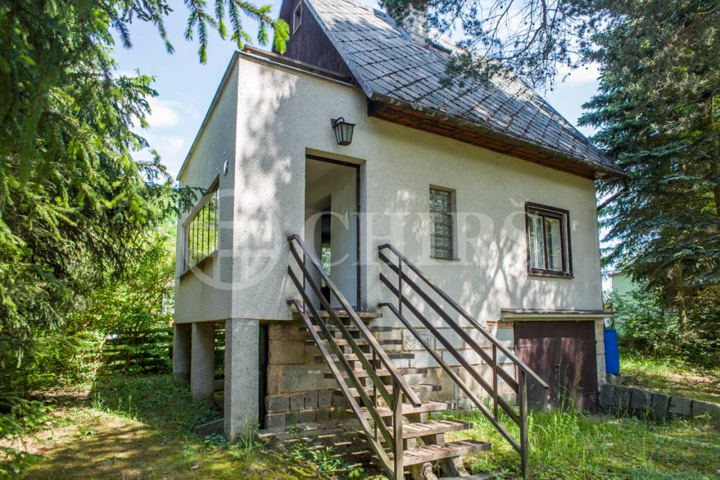 Prodej chaty 2+kk, OV, cca 60m2, Plzeň - sever, přehrada Hracholusky (obec Čerňovice)
