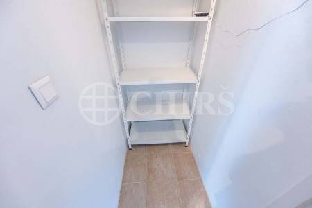 Pronájem bytu 3+1 s lodžií, DV, 84m2, ul. U Jezera 2041/14, Praha 5 - Stodůlky