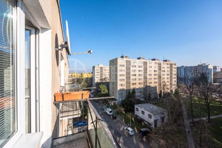 Prodej bytu 2+1 s balkonem, OV, 55m2, ul. Bojanovická 2715/11, Praha 4 - Záběhlice
