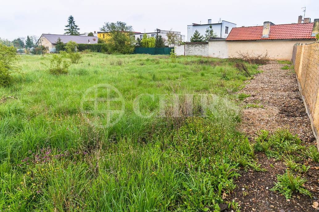 Prodej pozemku 1332m2, OV, ul. Klidná, Horní Beřkovice