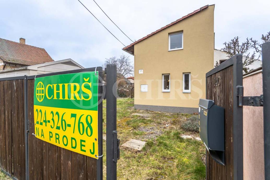 Prodej rodinného domu 3+1 se zahradou, ul. V Pískách 140, Praha-západ, Chýně