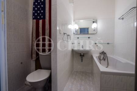 Pronájem bytu 2+kk, OV, 43m2, ul. Petržílkova 2483/40, Praha 5 - Hůrka