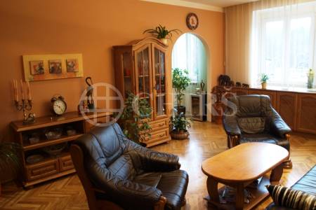 Prodej bytu 2+1, DV, 65m2, ul. Košířské náměstí 441/207, P-5 Košíře